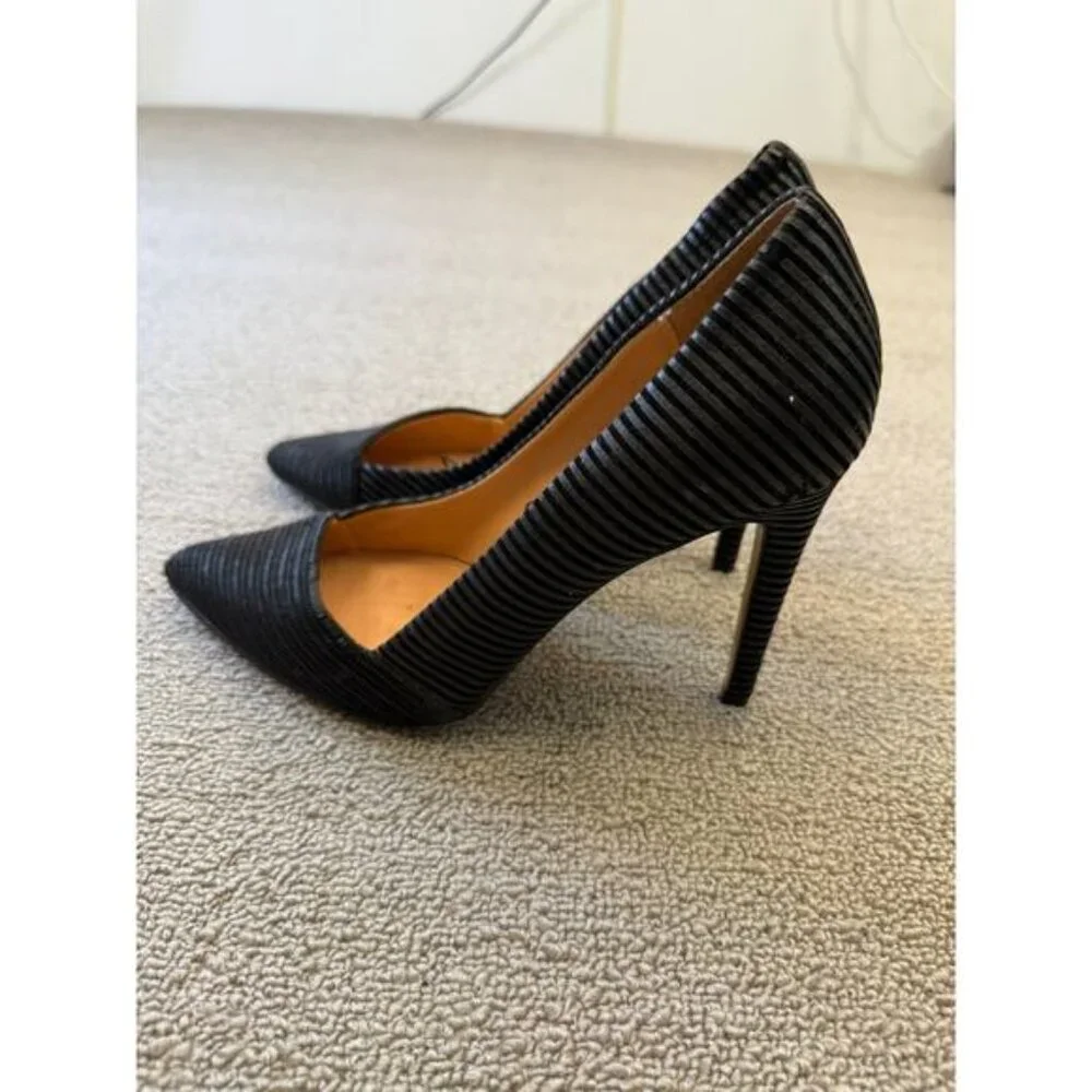 EXPRESS Women's Size 8 Black Ribbed Pointed Toe D'Orsay Stiletto Heels - Picture 7 of 12